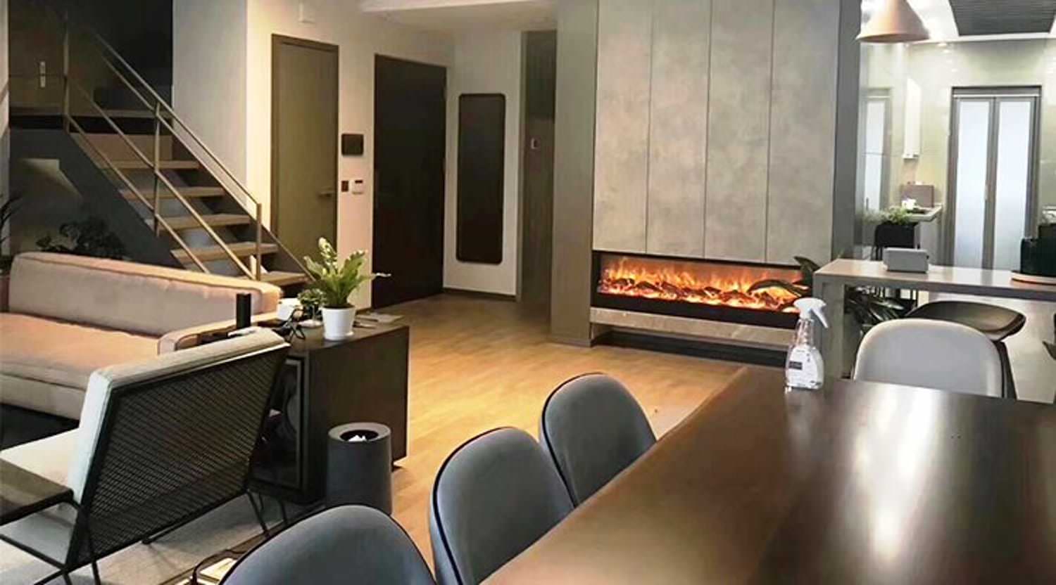 SINED Cheminée Électrique Noire en Acier avec Panneaux Laminés à Froid 2 Mètres Effet Flamme LED Réglable 6 Niveaux 750-1500W Commandes Manuelles et Télécommande CAMINETTO-VESUVIO-200