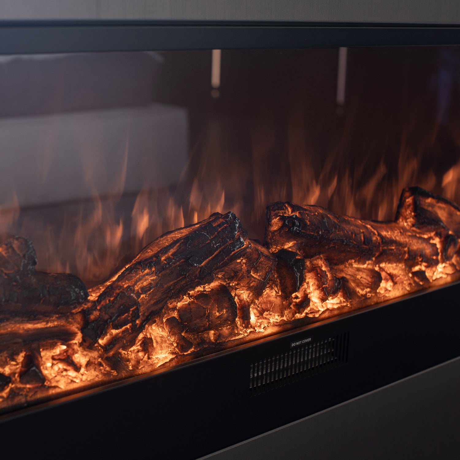 Sined Vulture Chimenea Electrica Larga Empotrable 150 Cm 1500w Negro Efecto Llama 6 Niveles Mandos Manuales y Mando a Distancia Incluidos Fabricada Con Paneles Laminados En Frío