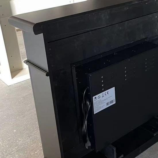 Cheminée au sol Mpc Camino Lipari avec cadre et brûleur électrique noir de 1500w effet de flamme super réaliste et profond cadre en bois MDF noir cheminée design complète avec télécommande