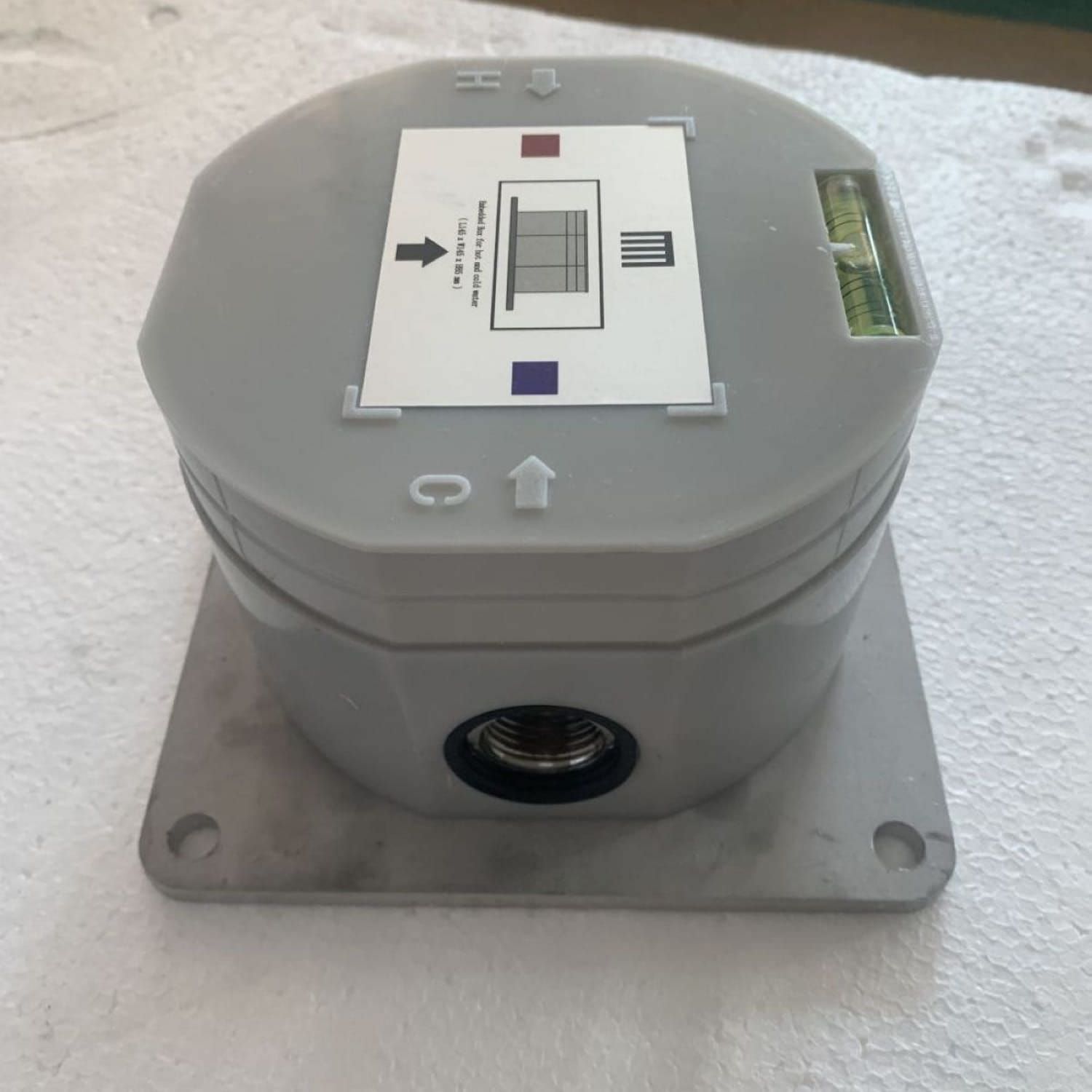 Sined Ducha c Caja Systeem Van Snelle Bevestiging Douches Van Roestvrij Staal c Doos Voor Veilige En Eenvoudige Installatie Van Buiten Douches Van Roestvrij Staal Met Warm/koud Water Aansluiting