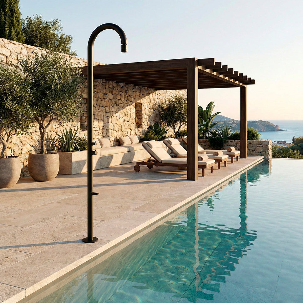 Marca Doccia in acciaio inox 316L nero per uso nautico con soffione regolabile e resistenza elevata in ambienti marini difficili – Modello Orosei