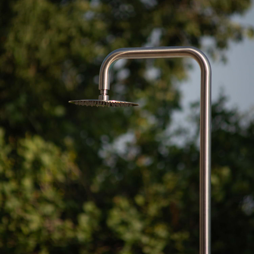 Sined Simius Ducha De Acero Inoxidable Sólo Agua Fría h 230 Cm Acero Inoxidable Satinado Con Alcachofa De Ducha Diámetro 20 Cm