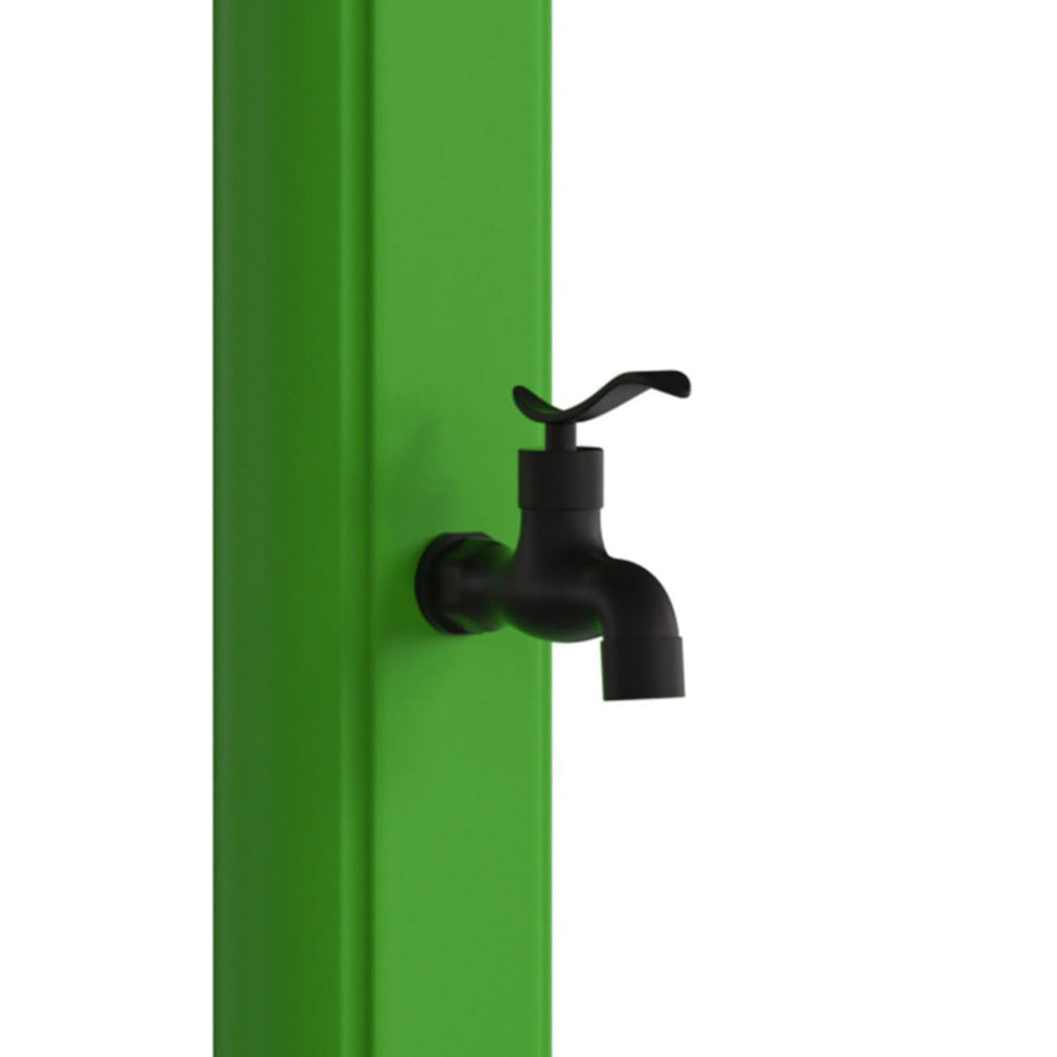 Sined Sole Curve Polyethylen-Dusche mit Solarheizung und grünem Fußbad