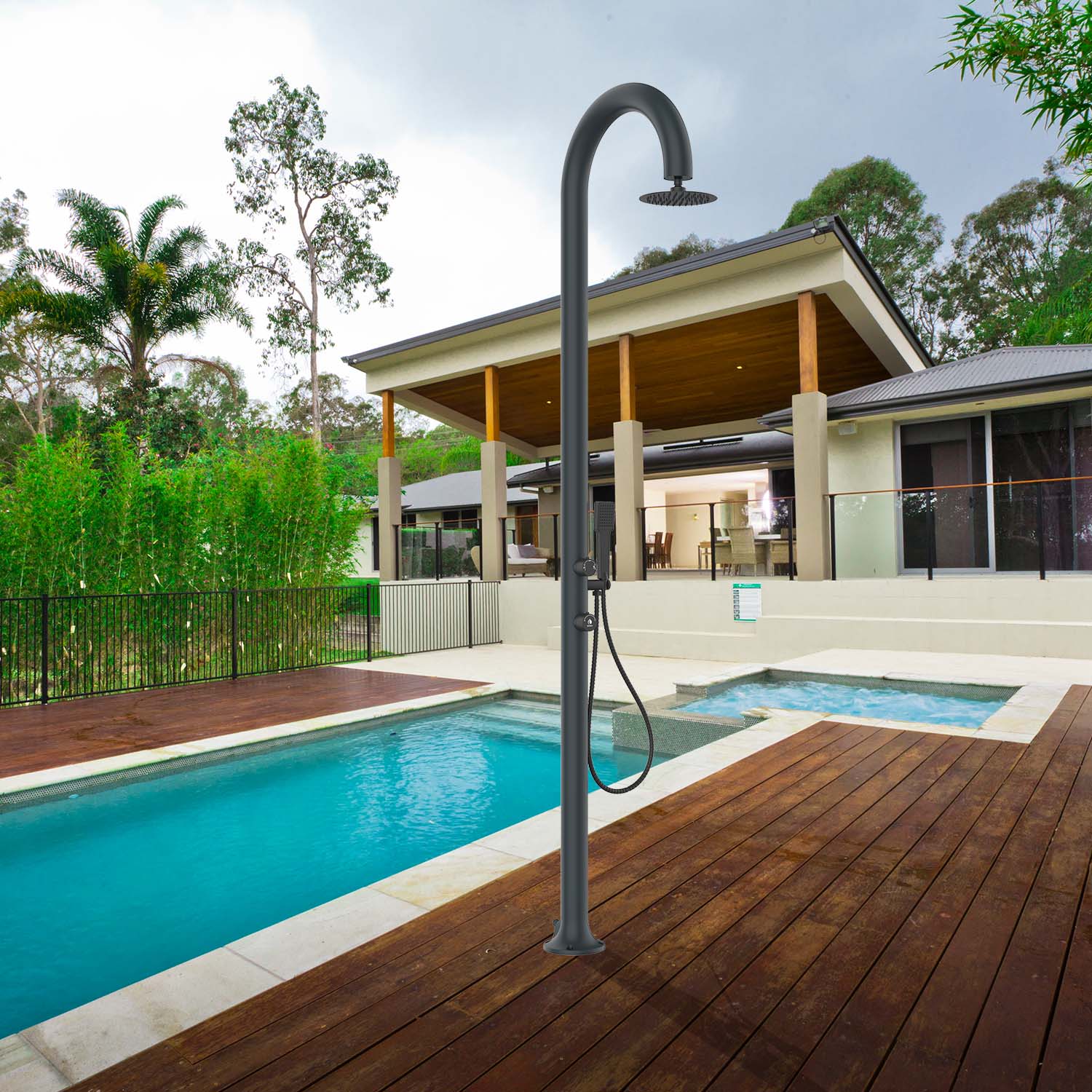 SINED Douche de Jardin en Aluminium Gris avec Douchette Eau Chaude et Froide Pomme de Douche Anticalcaire Idéale pour Jardins et Campings LUNA ALU D GRIGIA