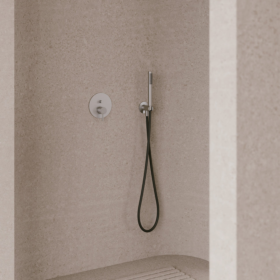 SINED SET-MISCELADOR-PAREDE-DOCCINO-LEVANTE-INOX misturador de parede levante inox elegância e funcionalidade para a sua casa de banho qualidade e design moderno para um investimento duradouro e seguro