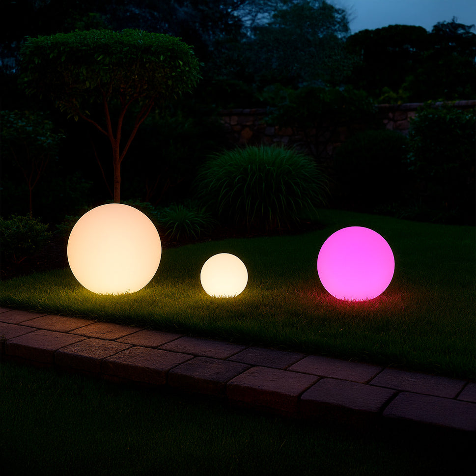 Esfera Luminosa Solar 40 Led Polietileno Exterior e Interior 6000k Sined