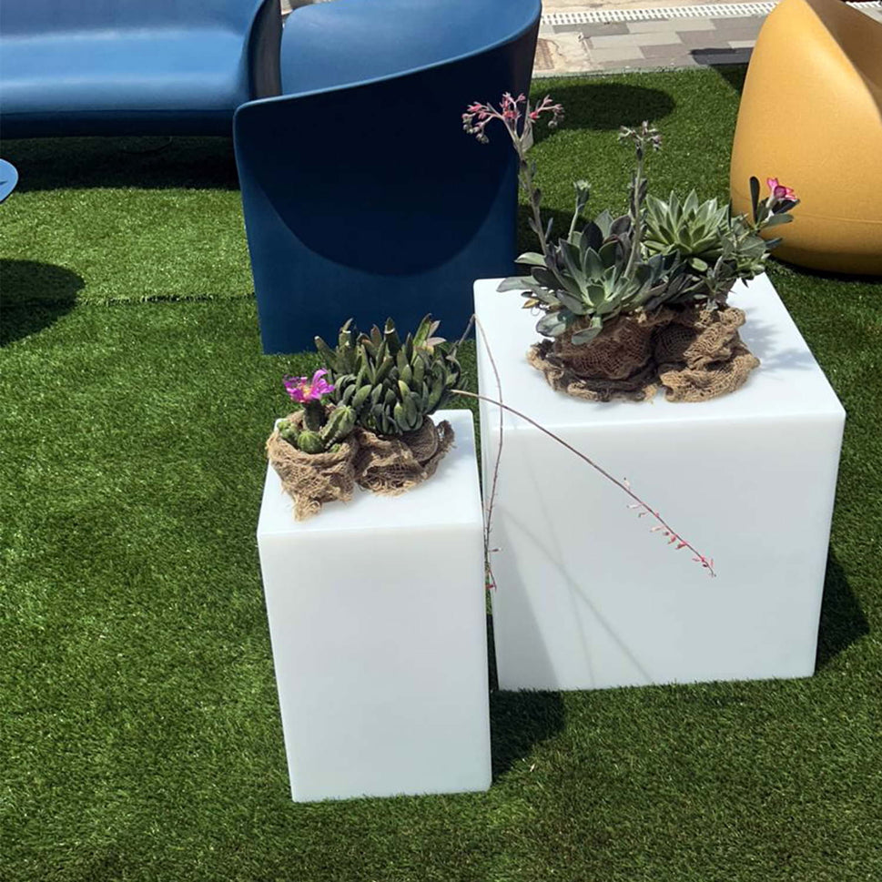 Taburete Luminoso Sined Par Taburete Solar De Polietileno Resistente Sined