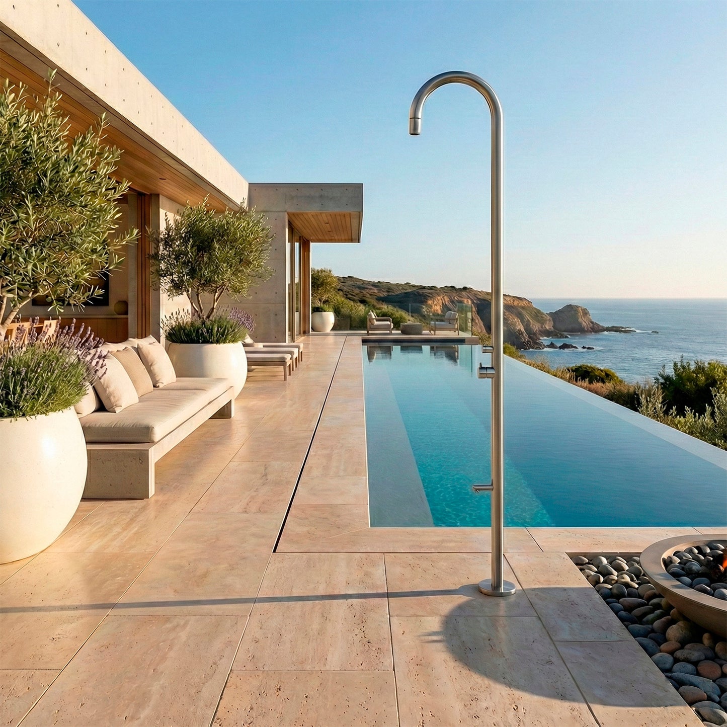 Ducha orosei inox 316L: diseño elegante y duradero