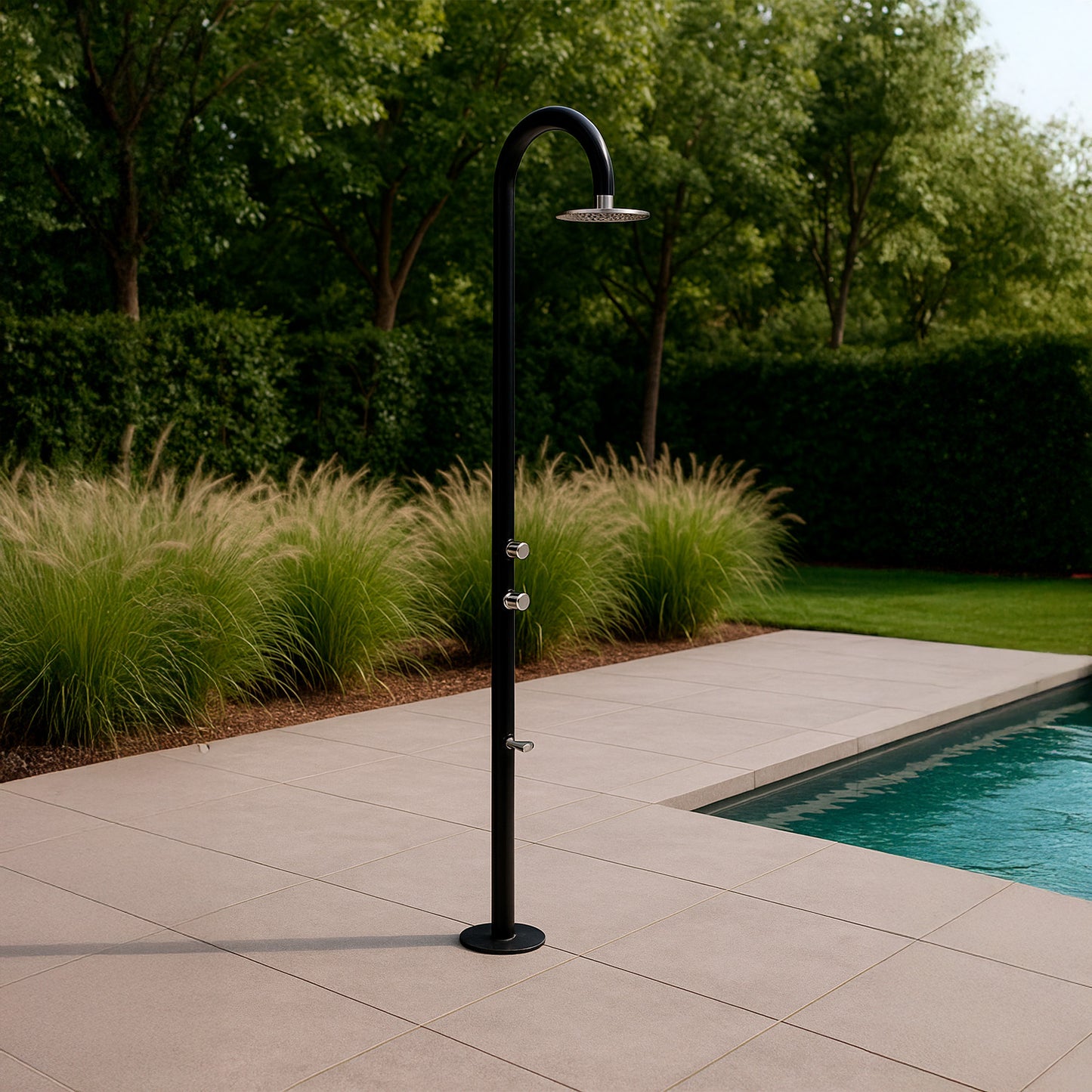 Ducha Palau Negra SINED: diseño elegante y materiales de alt