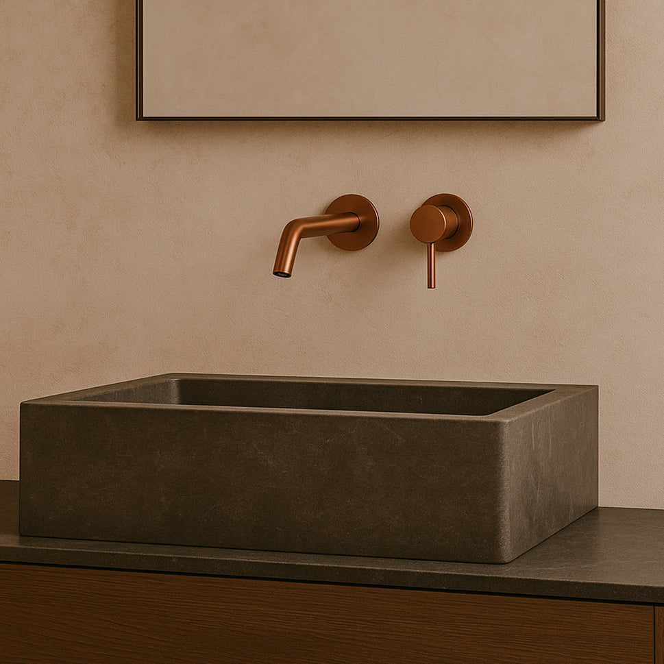 Kit voor wandkraan en mengkraan SINED van roestvrij staal 316L met PVD-roségoudafwerking voor moderne badkamers en buitenruimtes - Model LEVANTE