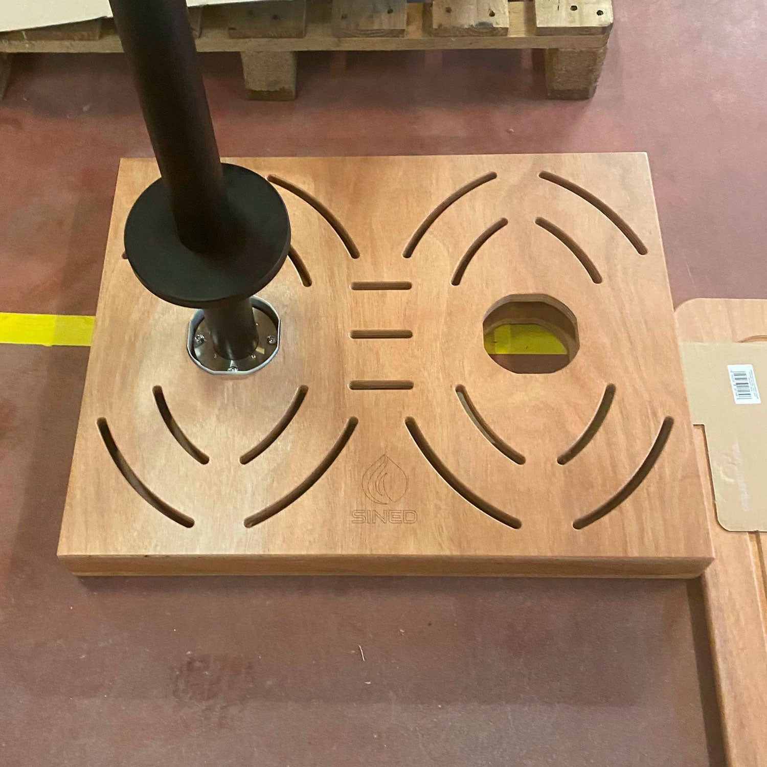 Plateforme Sined Pedad Double Niveau En Okoumé Pour Extérieurs Sined