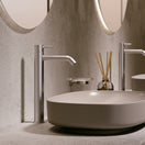 Verander naar de afbeelding Rubinetto lavabo inox Levante alto: elegancia y durabilidad 3