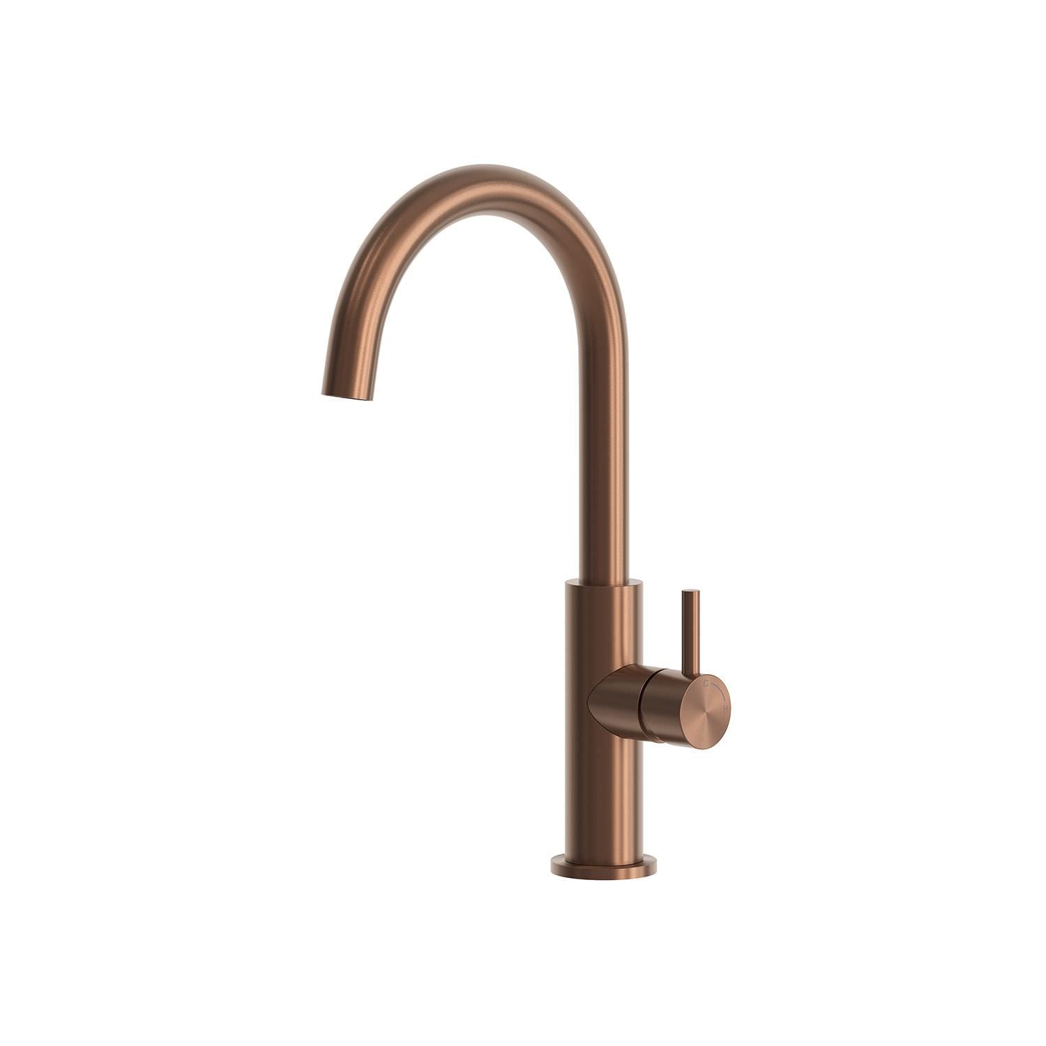 SINED kitchen faucet in 316L stainless steel with rose gold finish, corrosion-resistant, 32 cm height for indoor and outdoor use, model LEVANTE